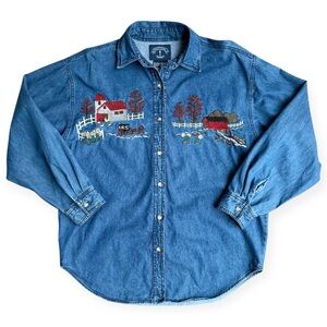Cottagecore Button Down Denim Shirt 100% Cotton Women’s Medium Vintage Autumnal